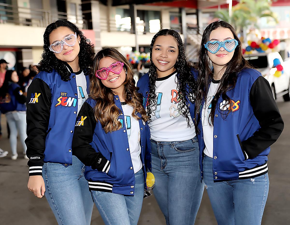 Sara Solano, Katherine Nuñez, Michelle Pineda y Valeria Aparicio