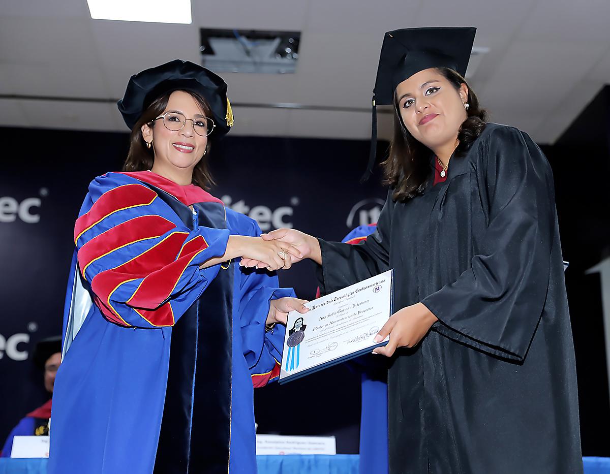 Graduaciones de postgrado UNITEC 2023