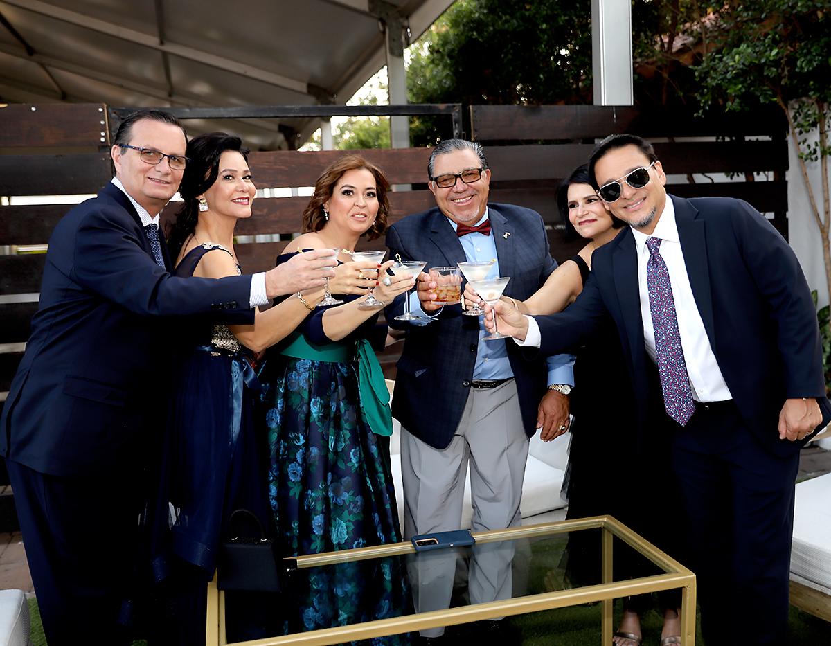 Georgie y Karla Brower, Mara Gabriela Zelaya, German Rodríguez, Alejandra y Camilo Cruz