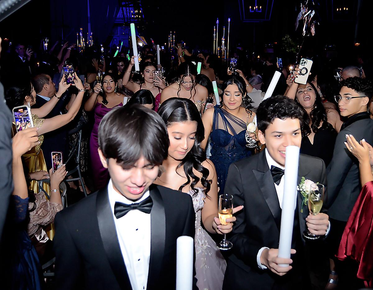 Fiesta de la prom 2024 de la International School of Tegucigalpa