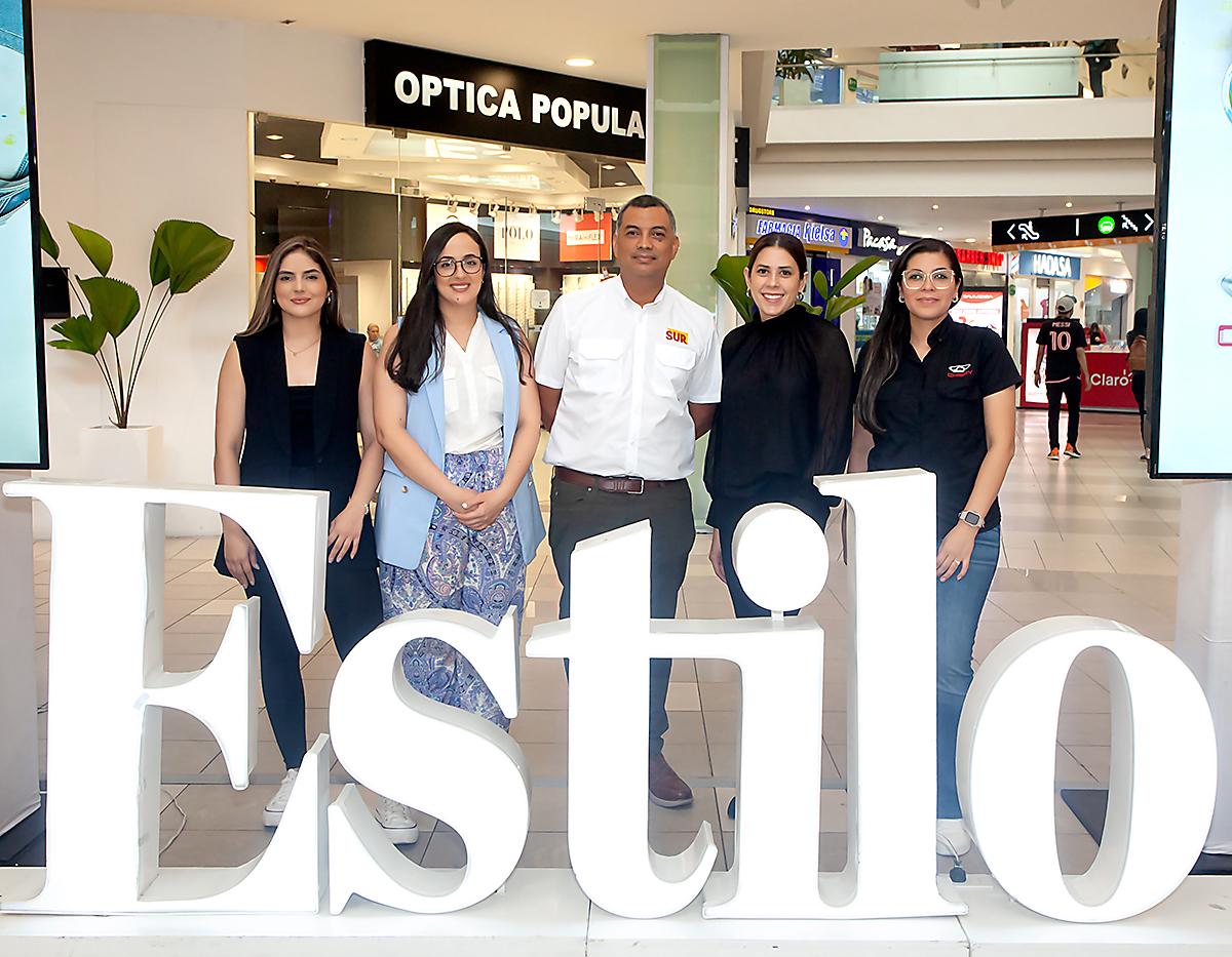 Un éxito el “Art in Denim” con Multiplaza - Estilo
