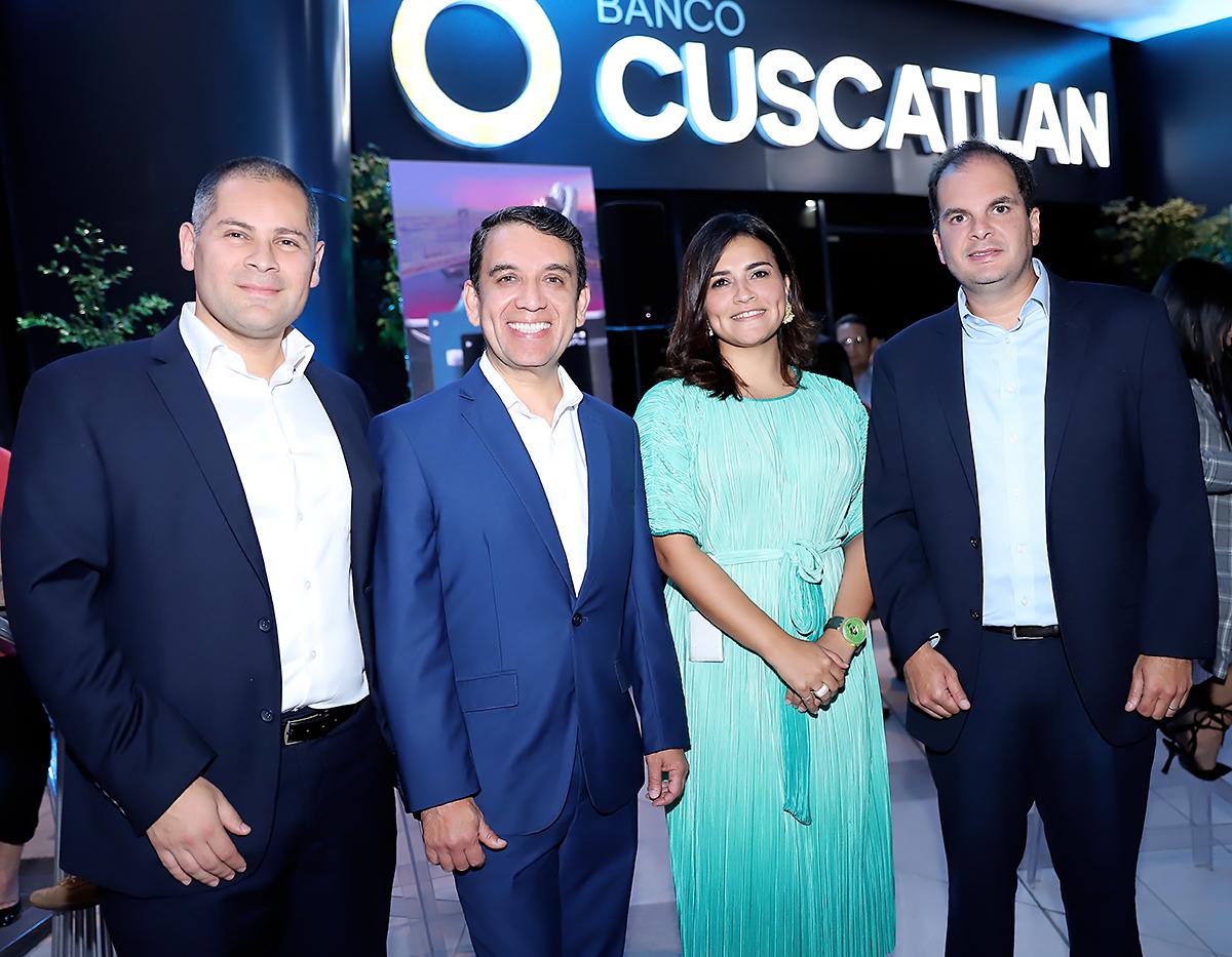 Mauricio Barrientos, Eurípides Calix, Gabriela Ramírez y Sergio Calderón. 