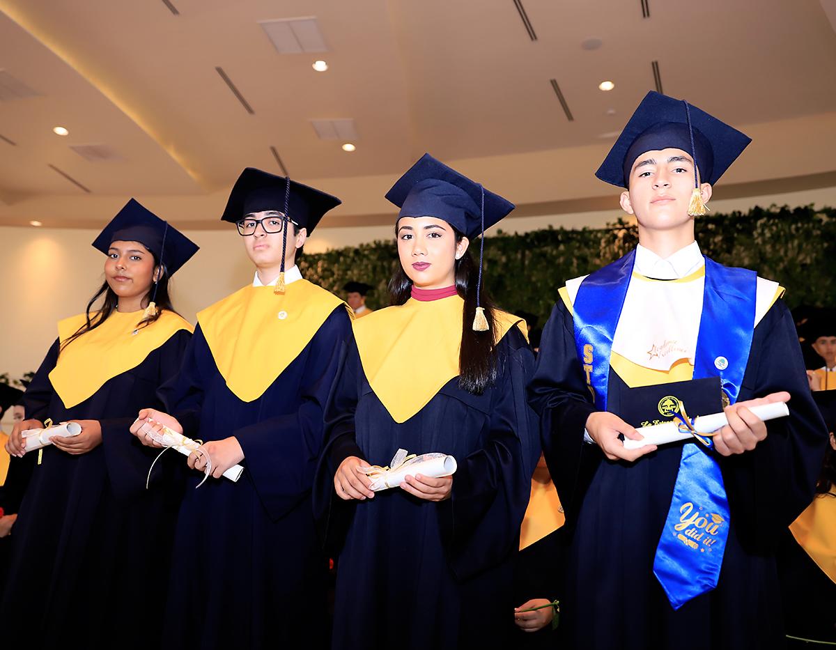 Carmen Andrade, Luis Membreño, Carolina Awad y Diego Aceituno.