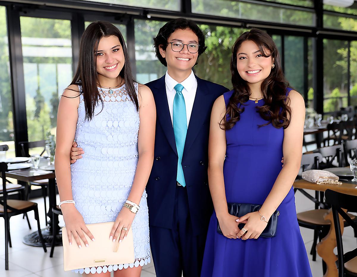Luna Castro, Cesar Santos y Sofía López