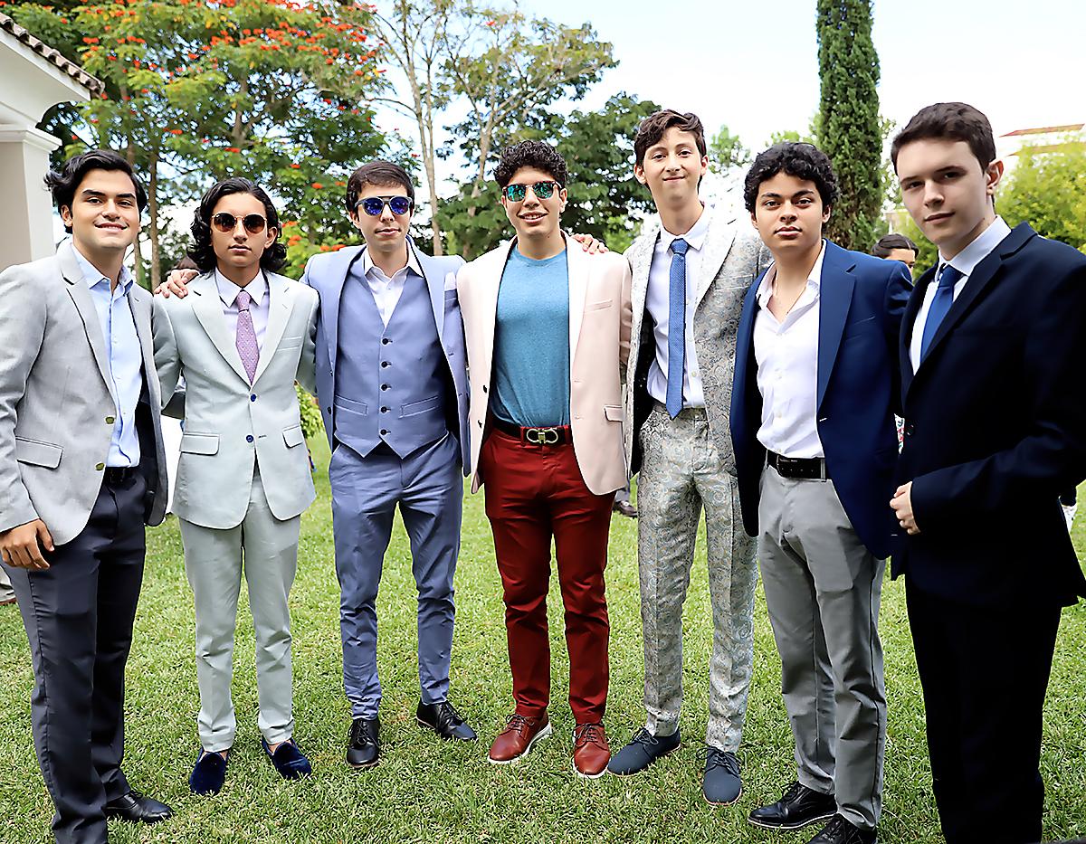 Emilio Martínez, Lisandro Flores, José Pablo Rivera, Danilo Velázquez, Hans Niehorster, Diego Carranza y Alberto Flores