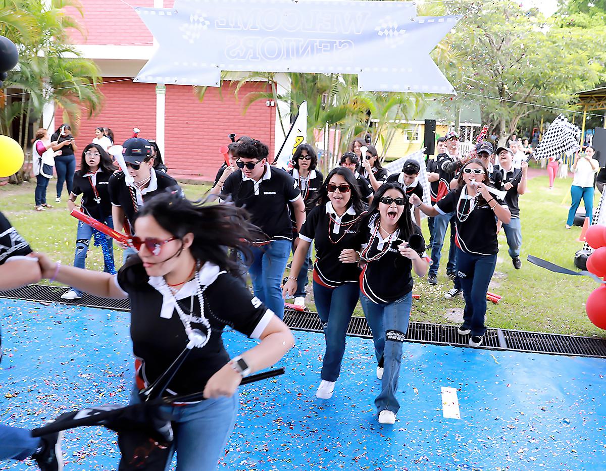 Senior Entrance 2025 de Summer Hill School