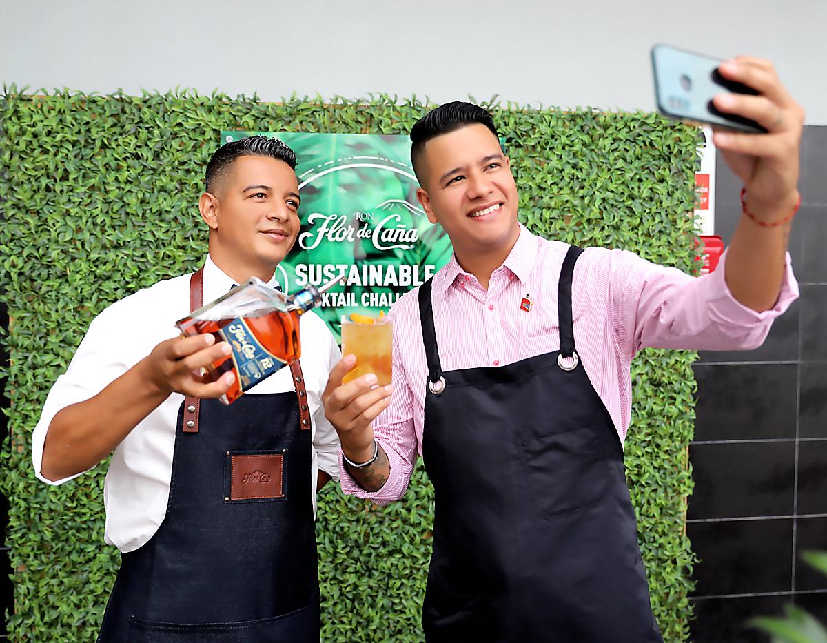 Galería: Flor de Caña corona al bartender más sostenible de Honduras