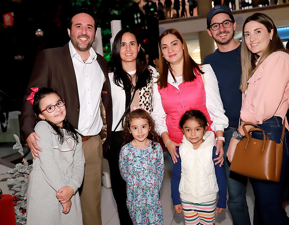 Encendida del árbol en Multiplaza