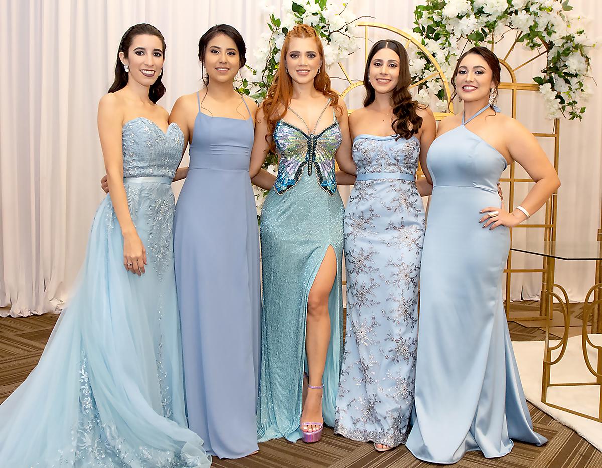 Danaée Collins, Andrea Madrid, Yamileth Fernández,Gloria Erazo y María Muñoz 