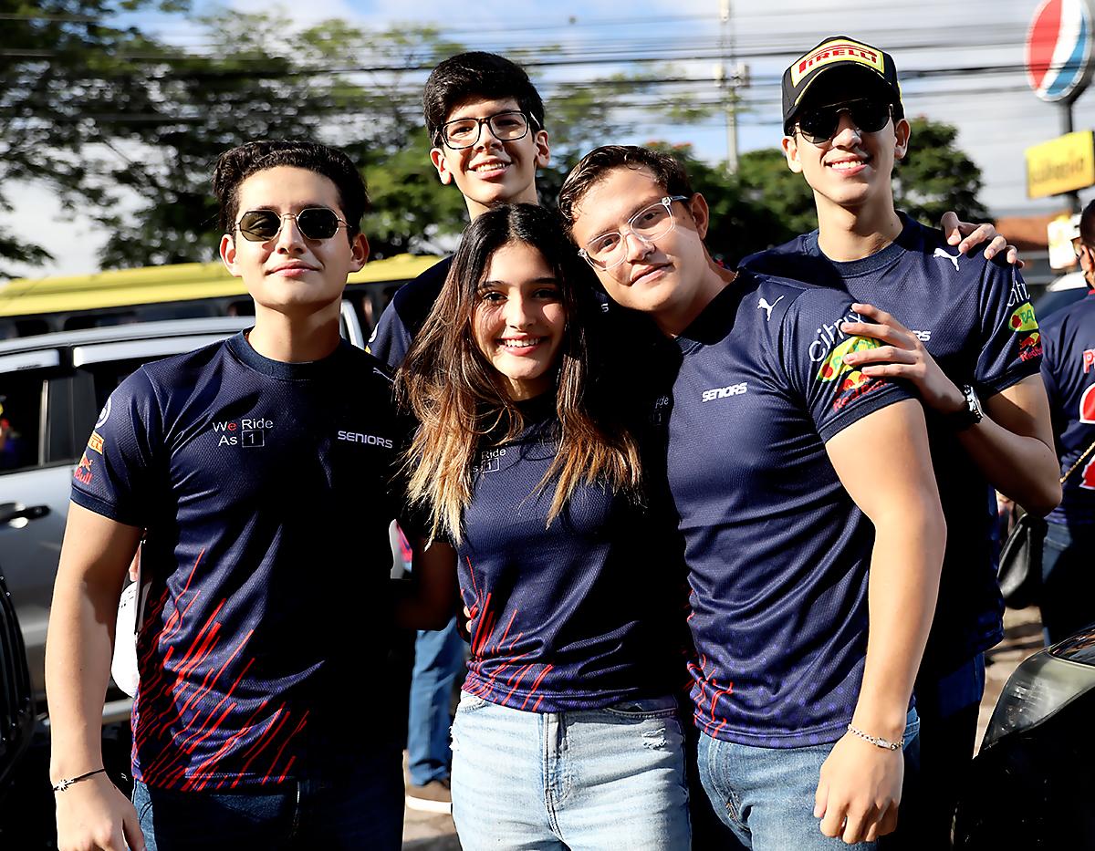 Marlon Acosta, María Valencia, Luis Maradiaga, Luis Ramos y Héctor Ramírez