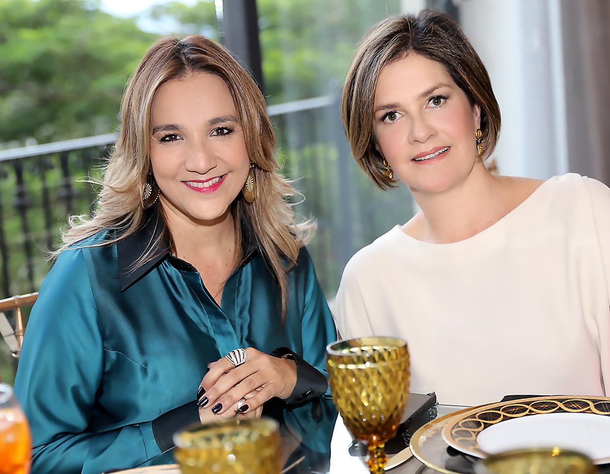 Nelly Jerez y Lucrecia Álvarez