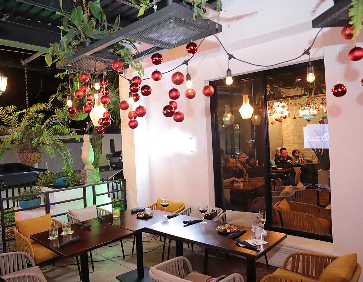 Apertura de Basílica Bistro en Plaza Lara