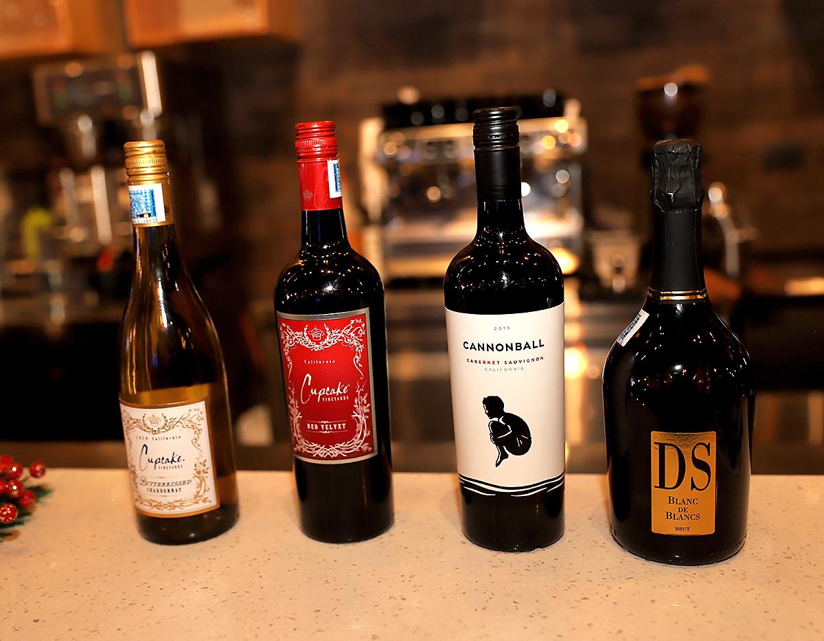 Los vinos que fueron elegidos para hacer el maridaje.