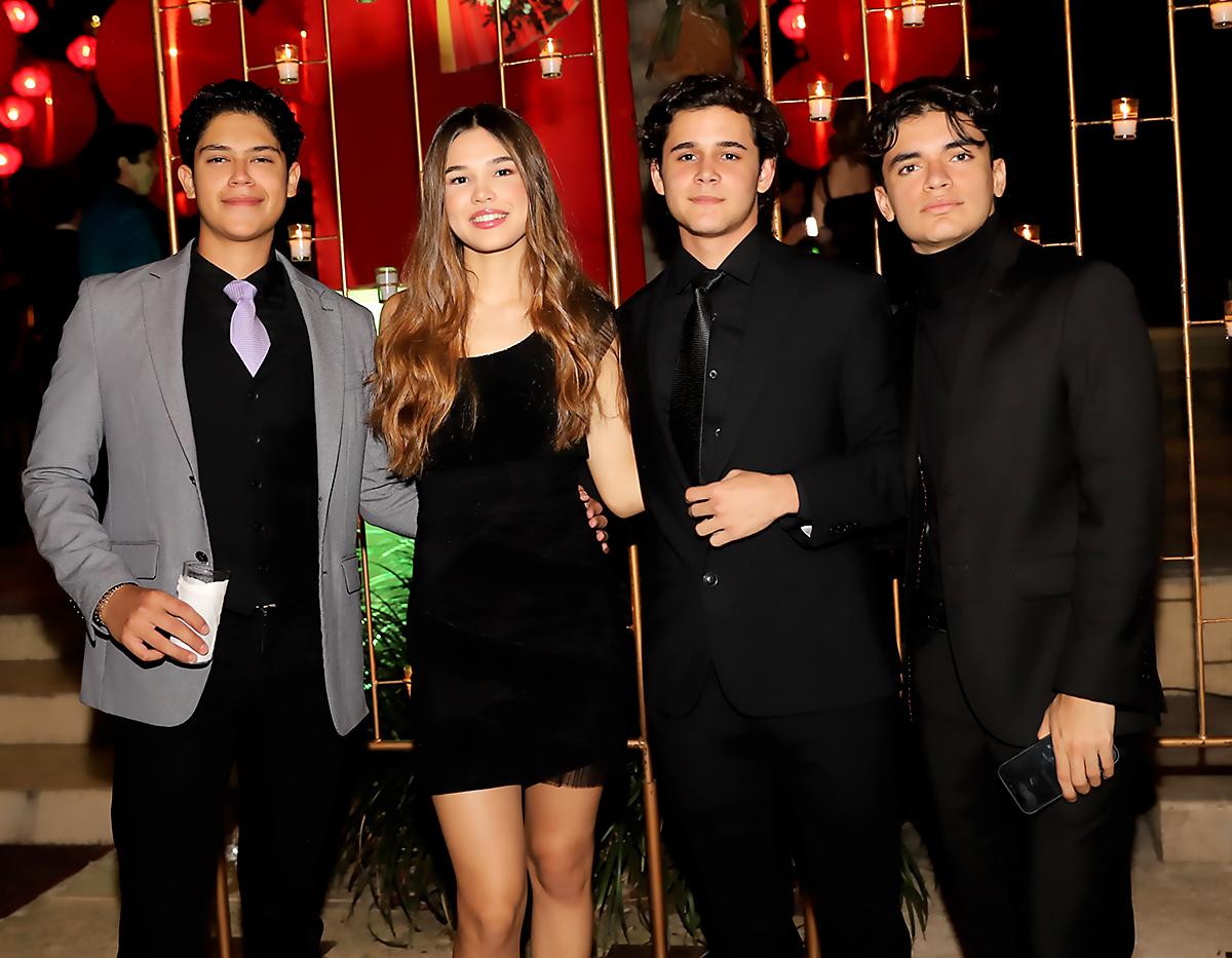 Senior Dinner 2023 de la Escuela Americana