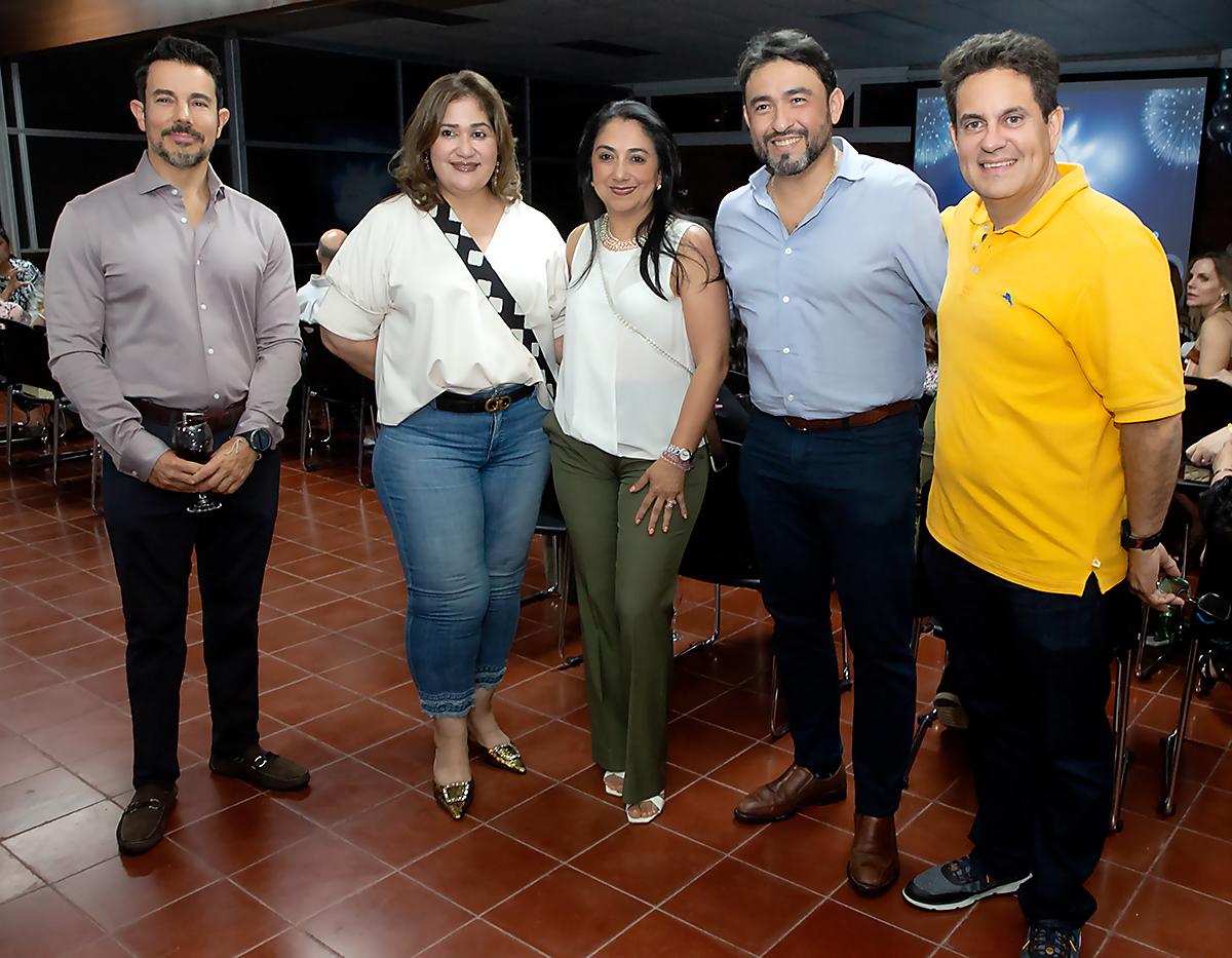 Ryan Bernhard, Isabel Sabillón, Norma Paz, Raúl Martínez y Fred Meermann.
