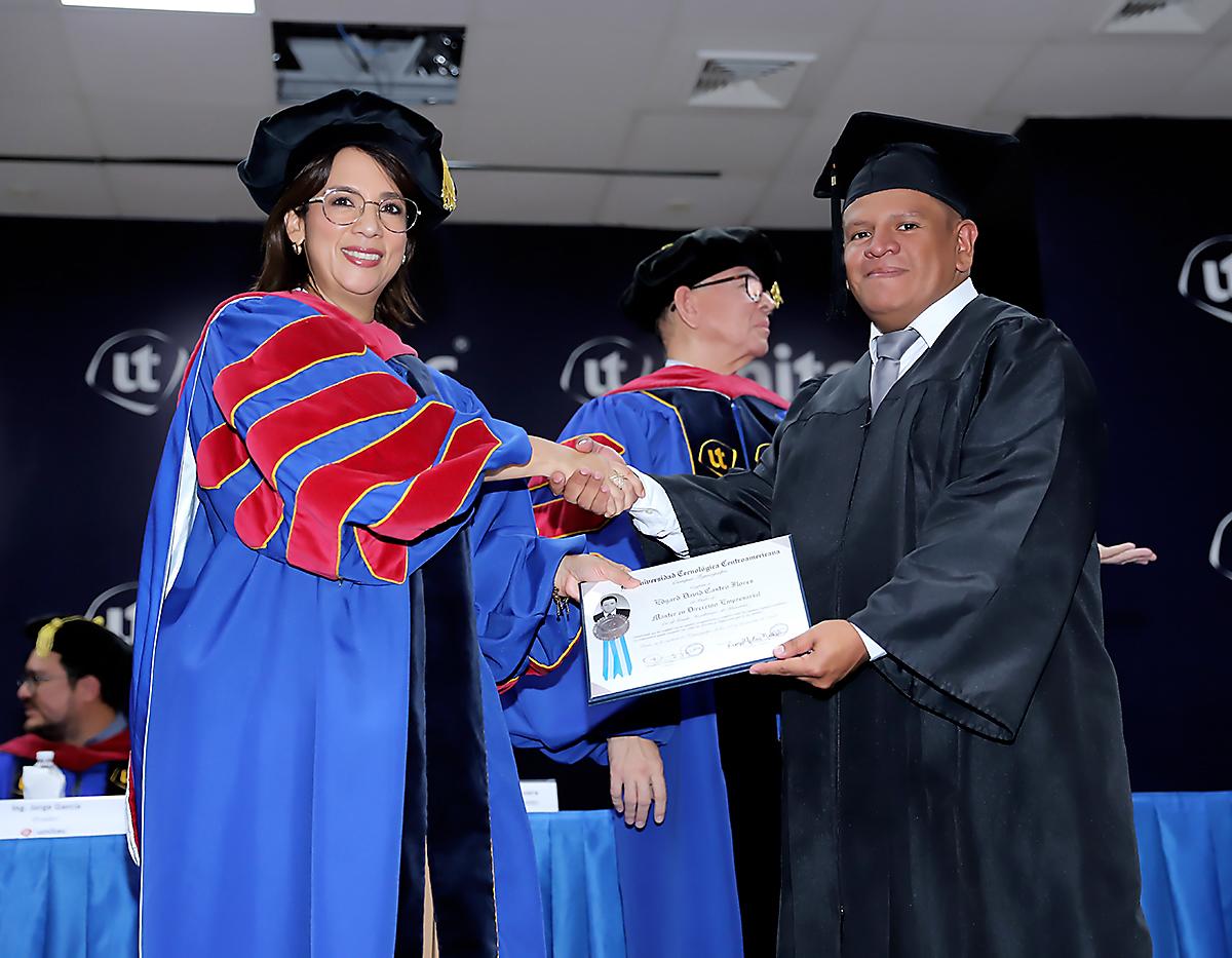 Graduaciones de postgrado UNITEC 2023