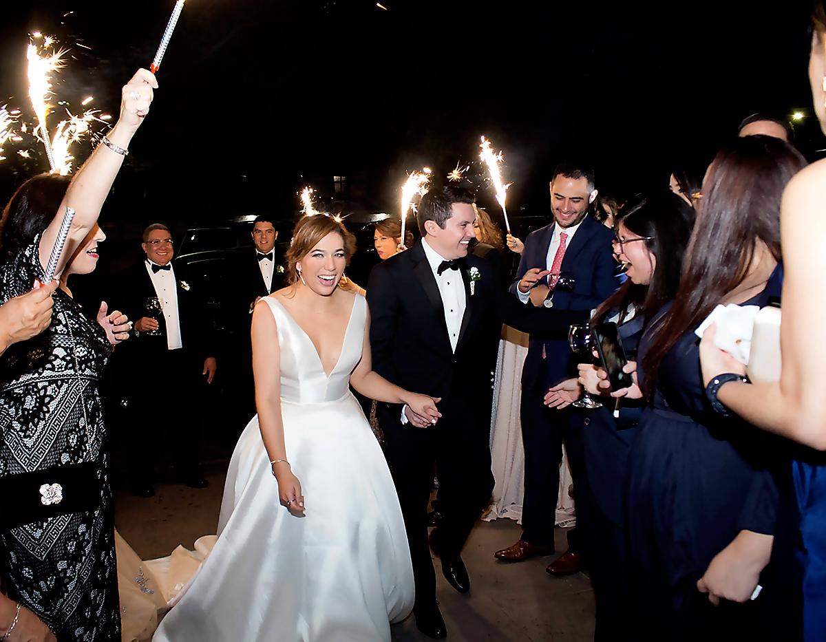 Christian Salas y su amada esposa Nicole Vaquero