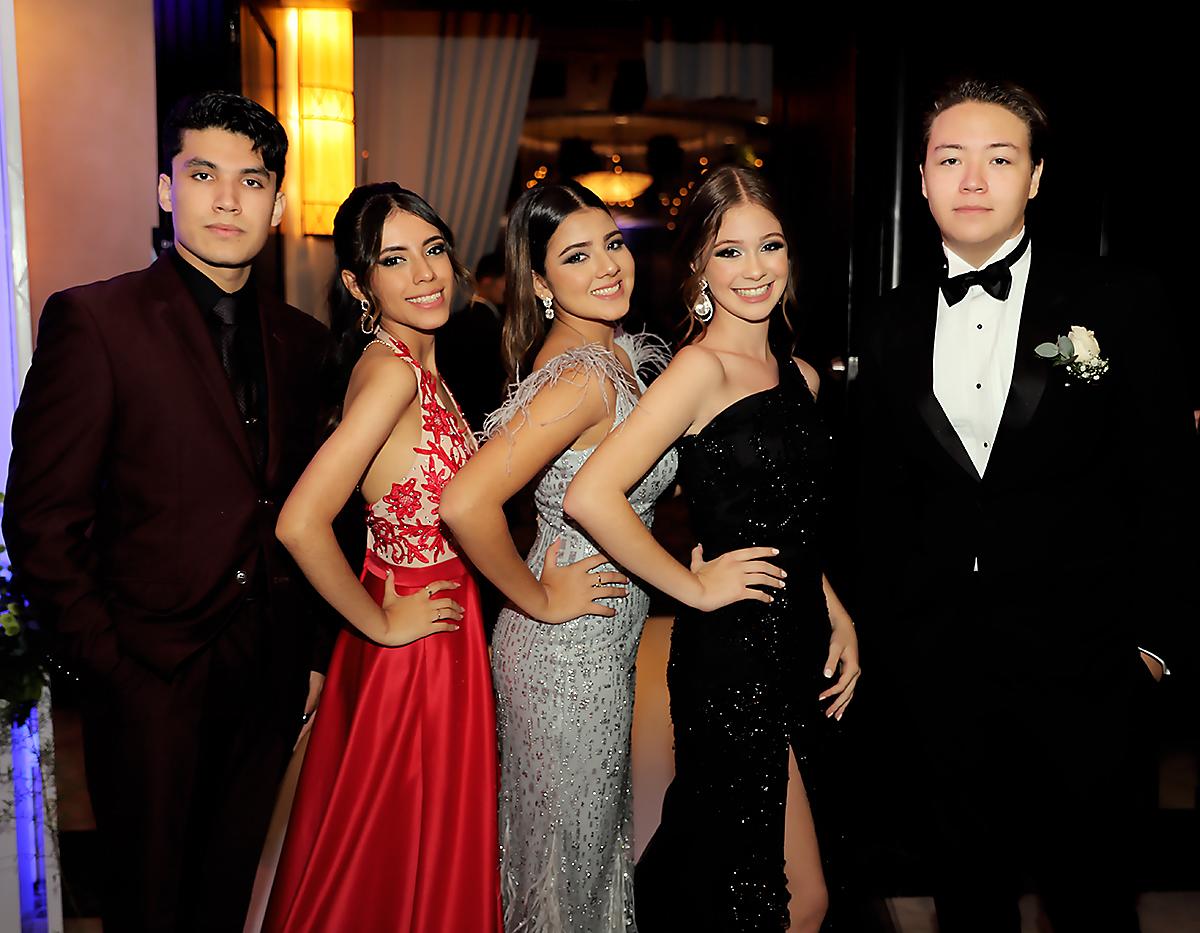 Gabriel Juárez, Camila Zenteno, Adriana Elvir, Ana Miriam Zelaya y Manuel Alejandro Cruz