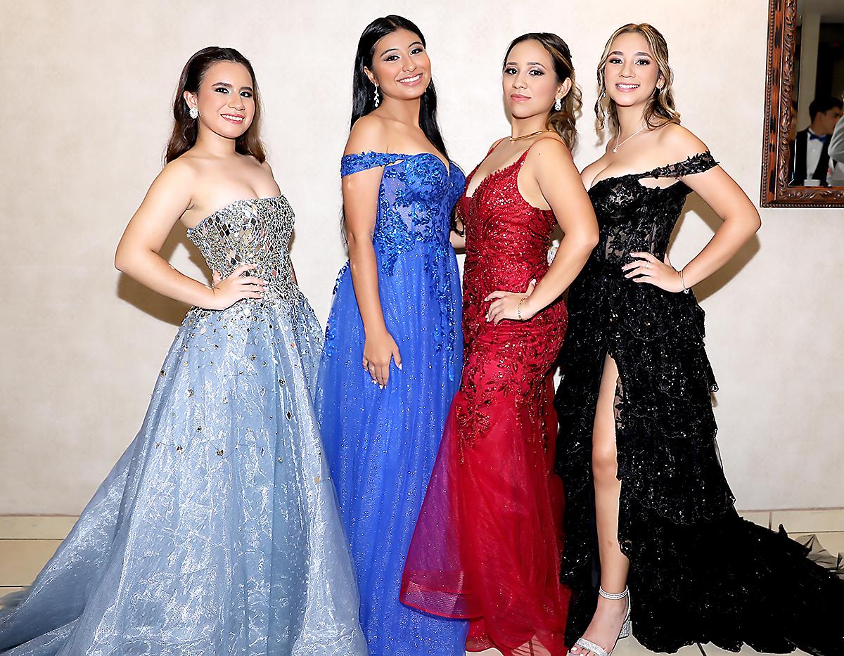 María de Los Ángeles Carías, María Fernanda Cruz, Andrea Chávez y Génesis Calderón
