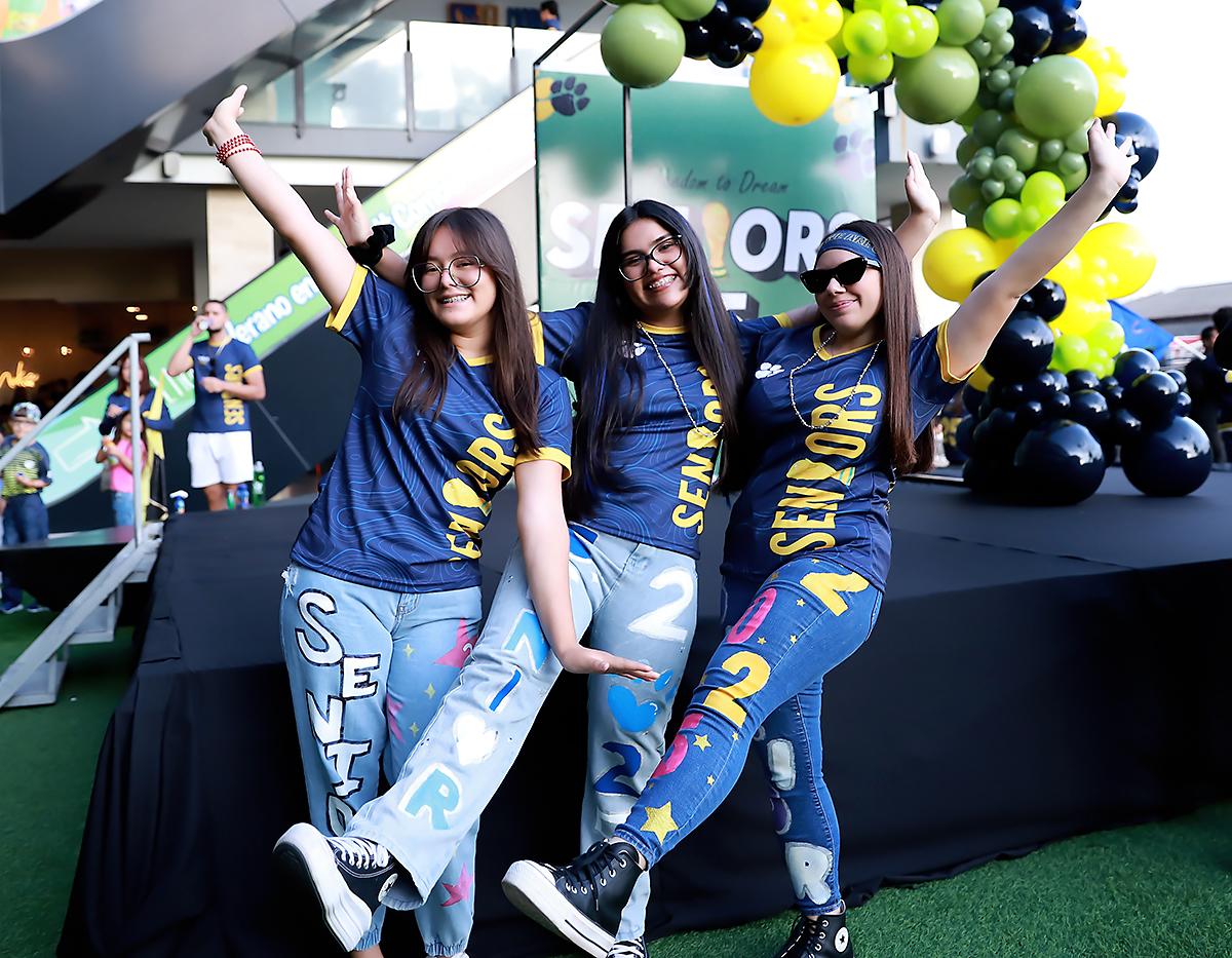 Senior Entrance 2025 de la International School of Tegucigalpa