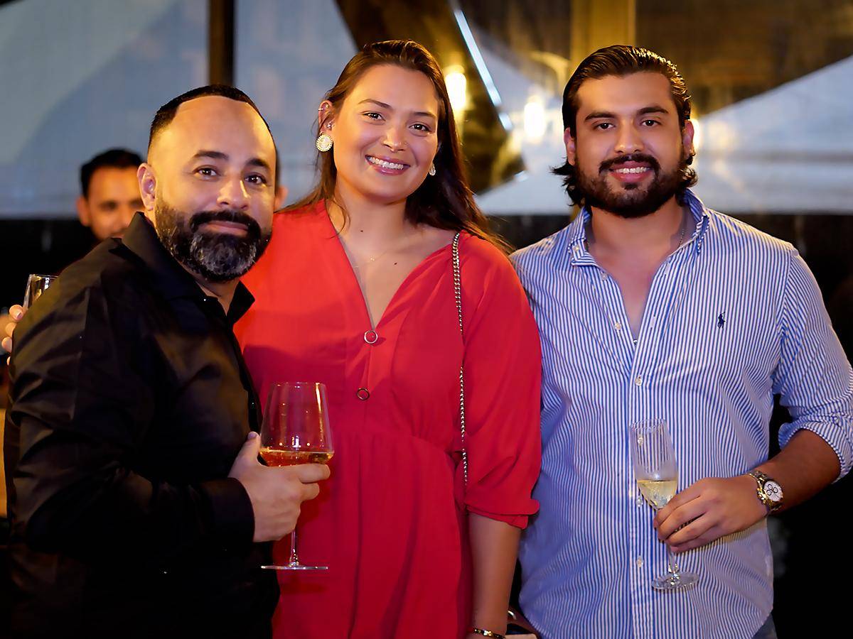 Inauguración de Enoteca504 en Tela