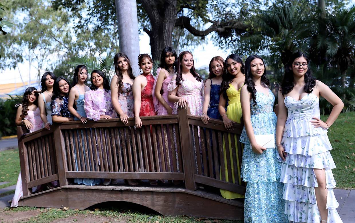 Los Seniors 2026 de Liberty School celebraron con entusiasmo un brunch especial en La Cuisinette. Elegantes y llenos de emoción, los jóvenes compartieron una mañana de risas, conversaciones y grandes momentos mientras se preparan para cerrar esta etapa inolvidable.