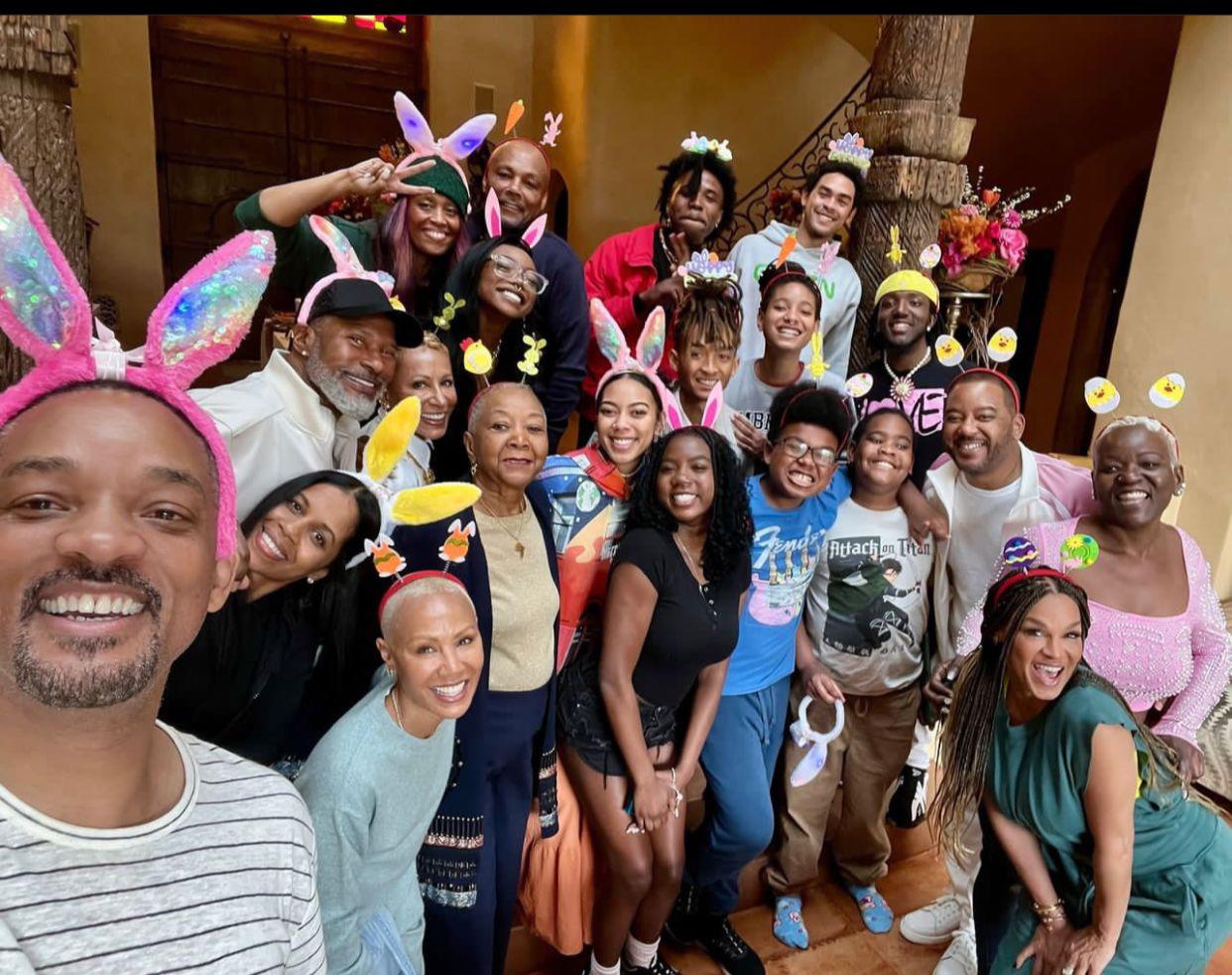 Will Smith optó por un enfoque más íntimo y significativo, decidió pasar el día junto a su familia y amigos más cercanos