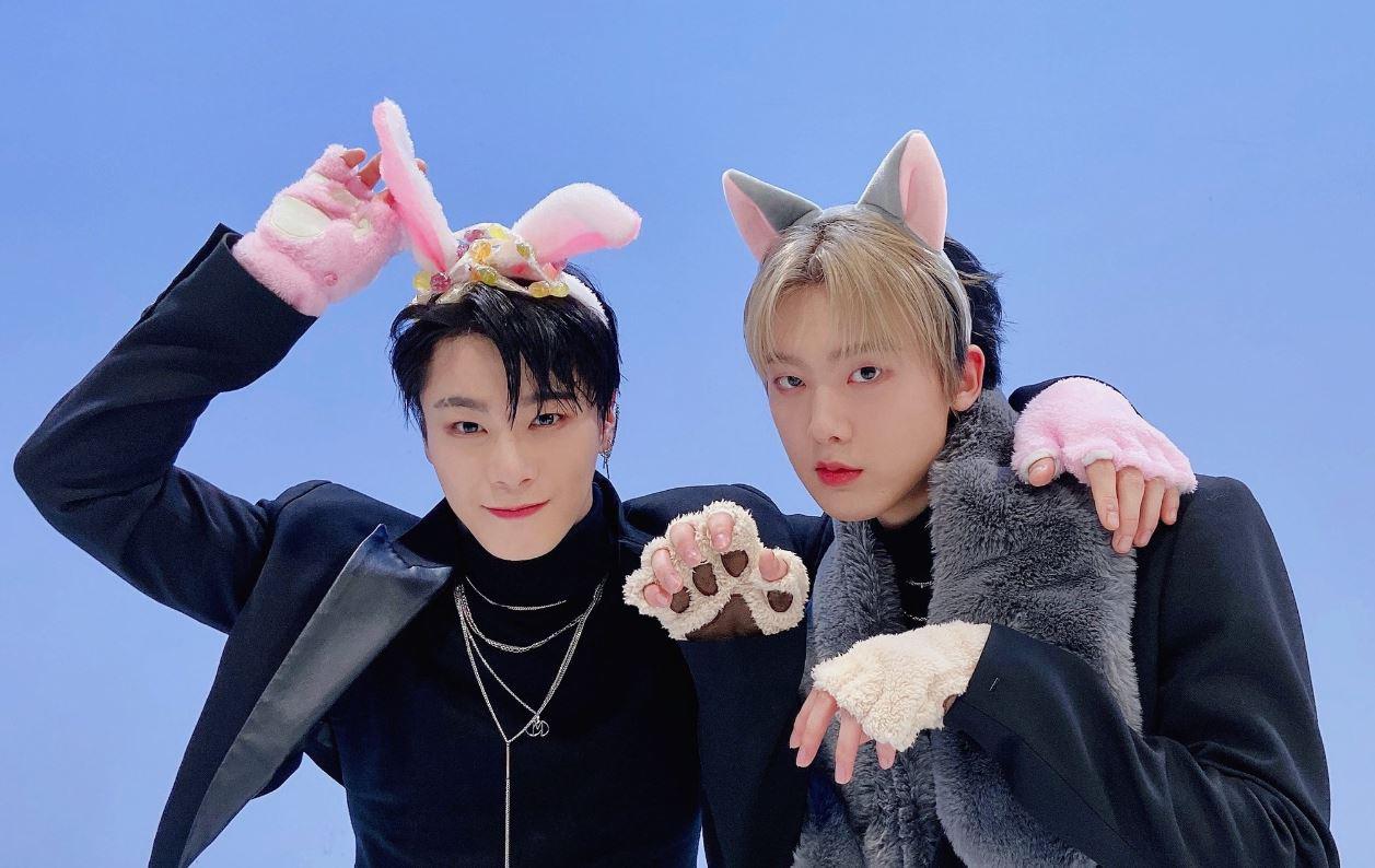 Formó parte de la subunidad Moon Bin y Sanha, haciendo su debut en 2020 con la canción “Bad Idea”, hicieron gira por Asia meses atrás. De igual manera, se esperaba que el dúo se presentara en en Latinoamérica este año.