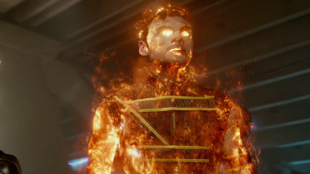 Un año más tarde, Bryan Singer convocó al actor para dar vida a Sunspot en “X-Men: primera generación”. Posteriormente, protagonizó la serie dramática “Designated Survivor”, compartiendo escenario con Kiefer Sutherland.