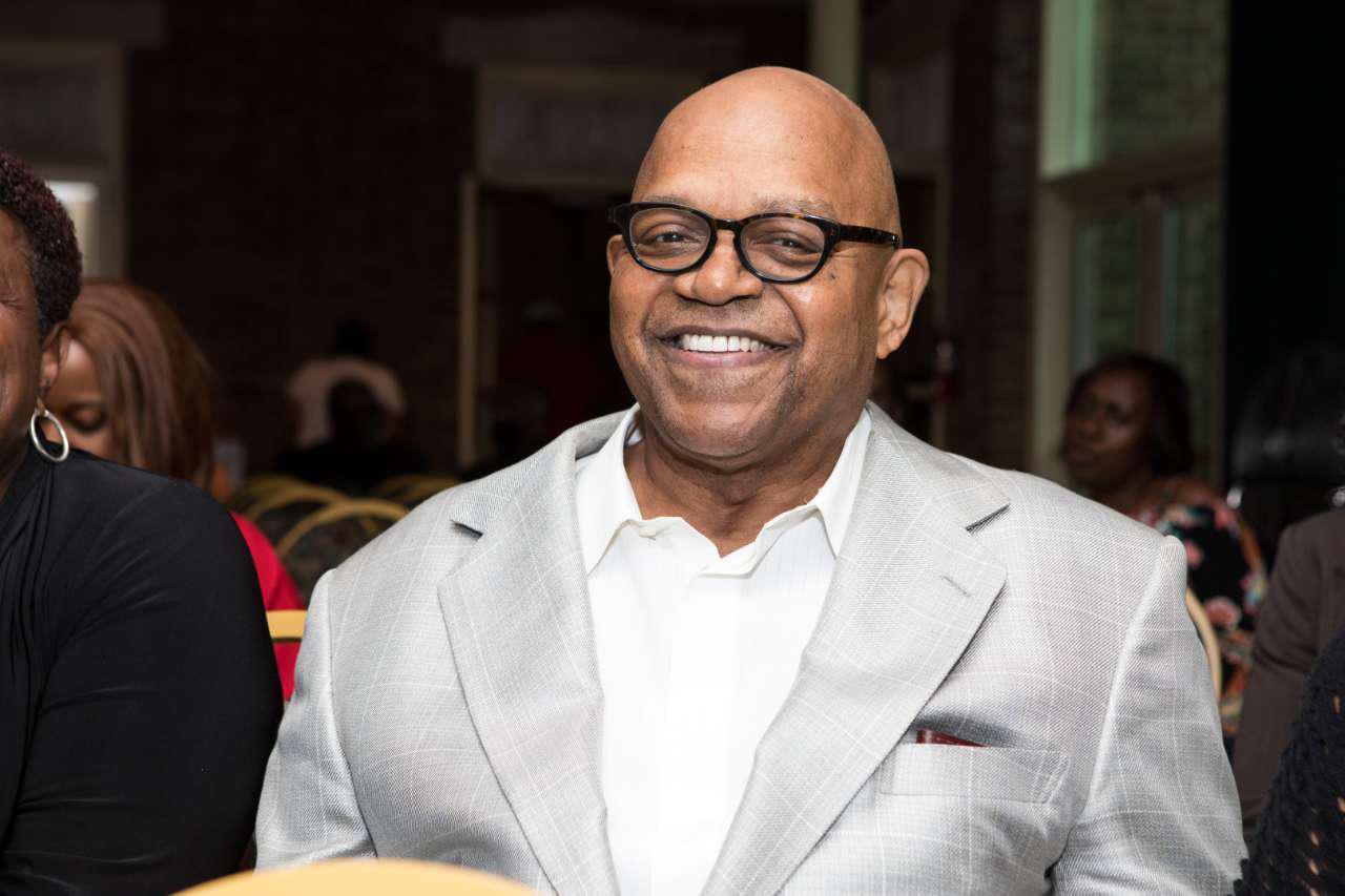 <b>Charles S. Dutton</b>El actor conocido por la película Alien 3, fue condenado a 7 años de cárcel por la muerte de una persona en una pelea en la cual Charles participo.
