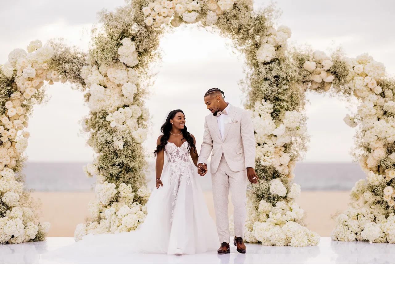 Así fue la boda de Simone Biles y Jonathan Owens