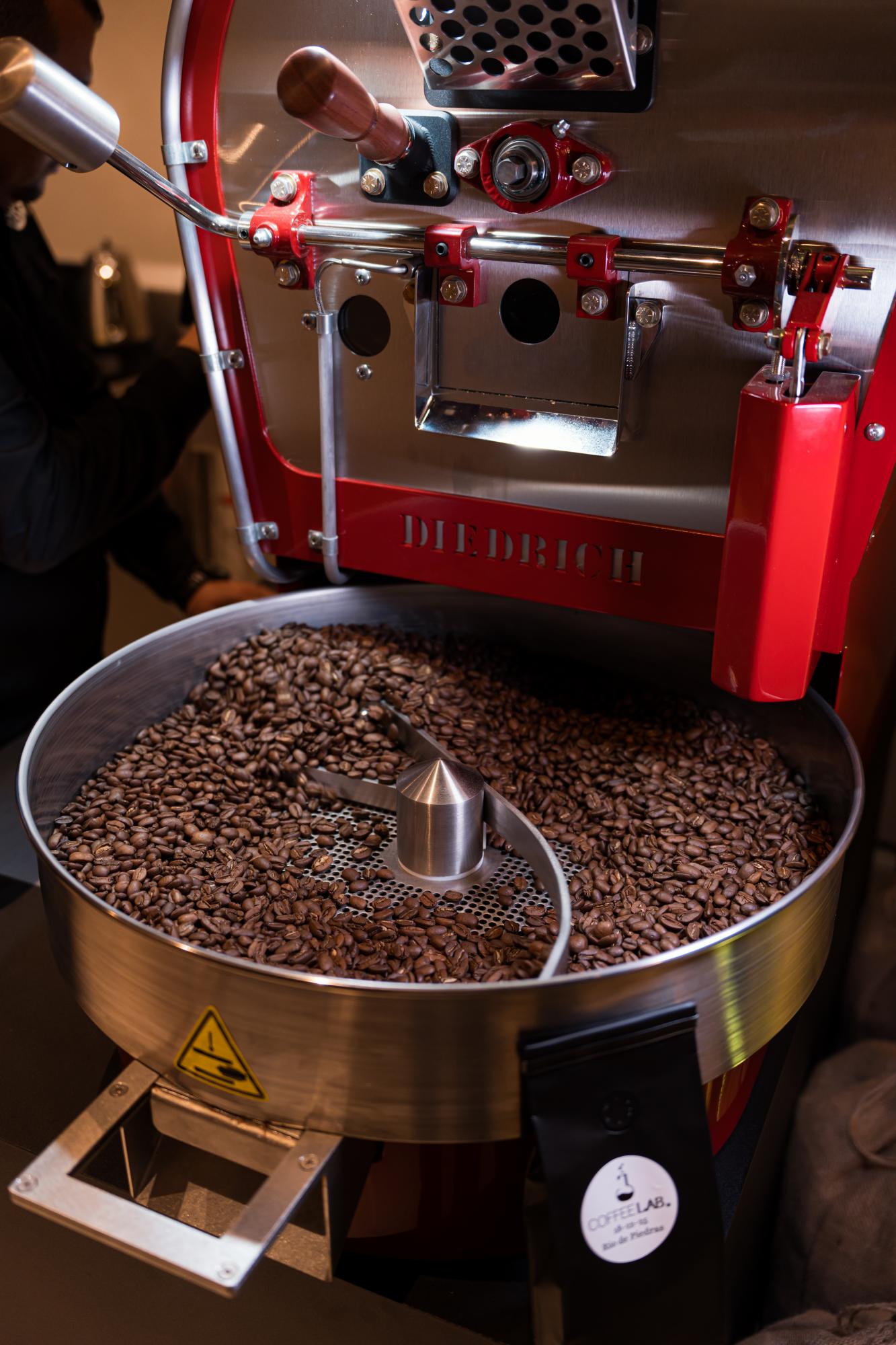 Espresso Americano inaugura Coffee Lab Río de Piedras