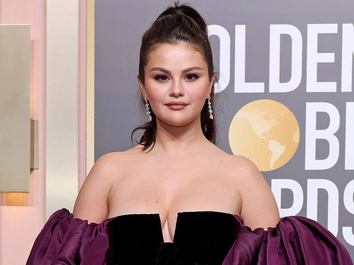 Selena en los Golden Globes.
