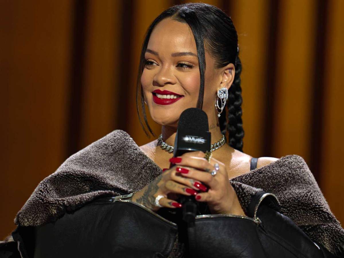 ¿Cuánto pagará la NFL por el show de Rihanna en el Super Bowl?