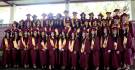 Con sonrisas, emoción y la satisfacción de una meta cumplida, los seniors de Mayan School celebraron su esperada graduación. Rodeados de sus familias, docentes y seres queridos, los graduandos vivieron una ceremonia especial en la que fueron reconocidos por su esfuerzo, dedicación y logros académicos, dando paso al inicio de nuevos desafíos y oportunidades en su camino hacia el futuro.