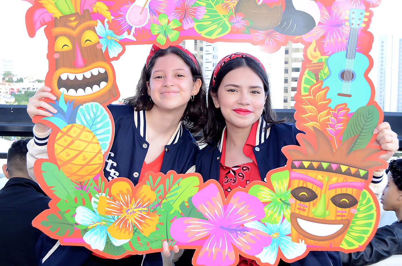 Angélica Salamanca y Nicolle Gross