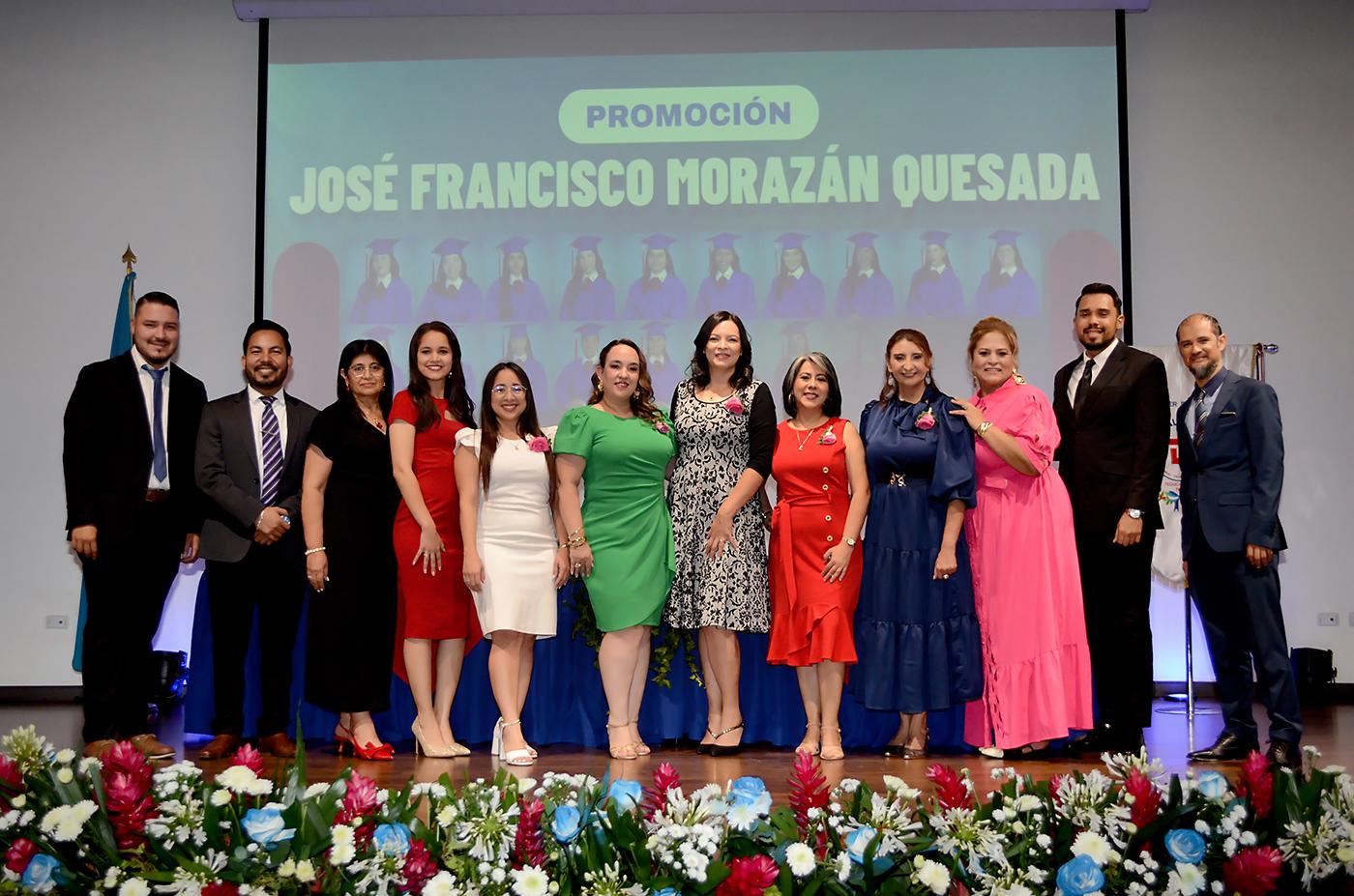 Graduación de los seniors 2025 de Dowal School