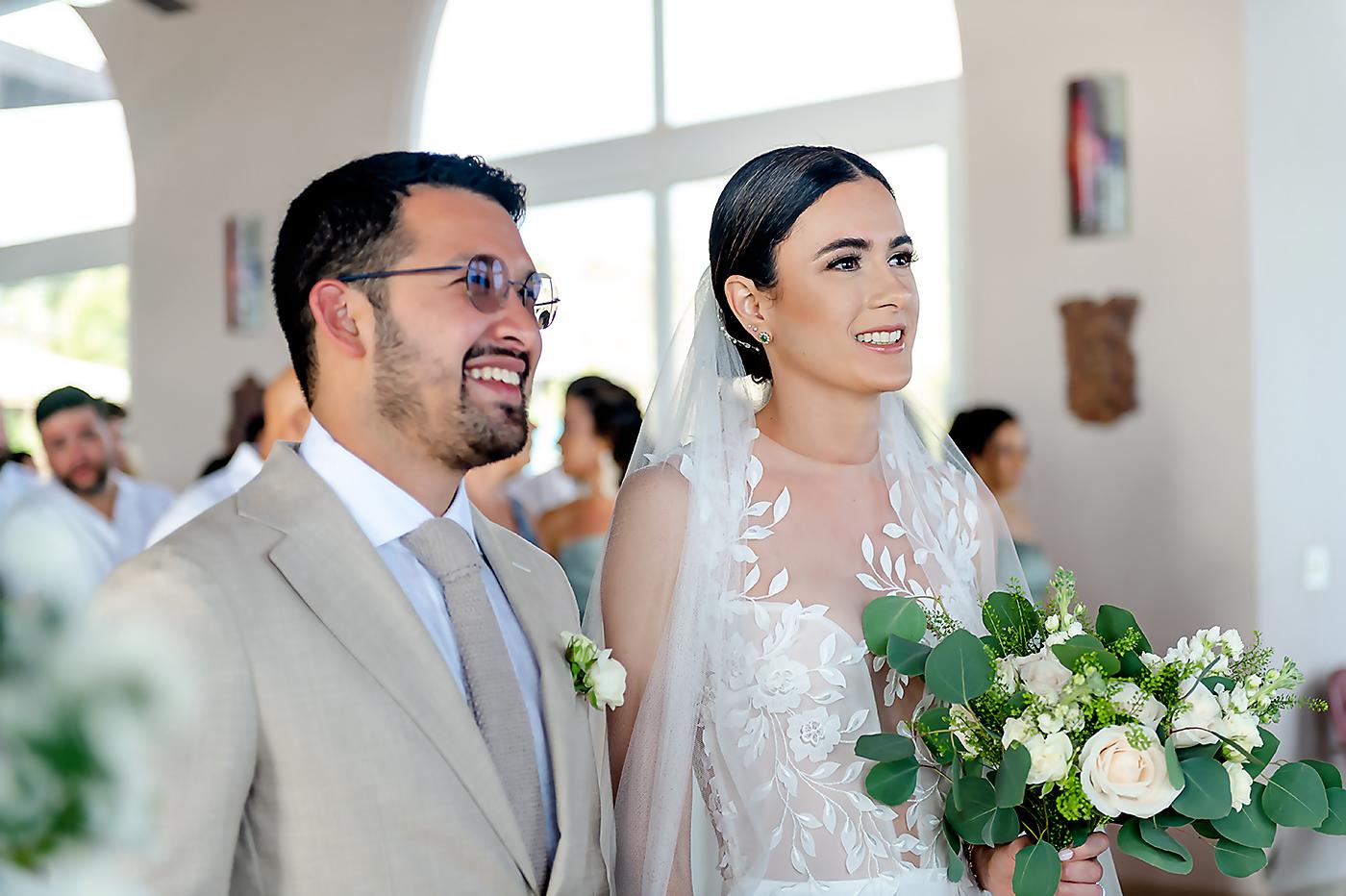 Daniel Velásquez y Stephanie Marsan.