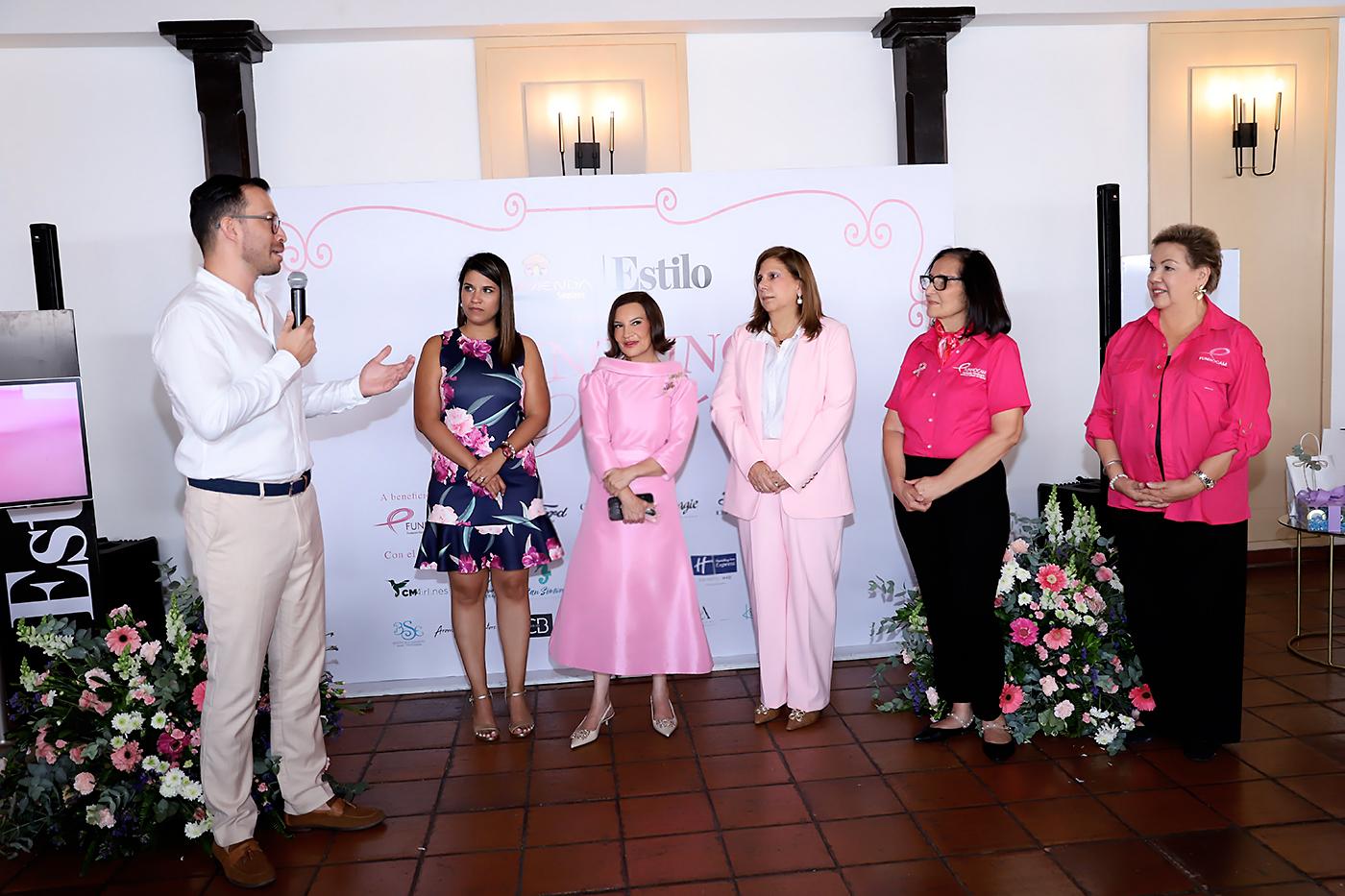 Ángel Fajardo, Ginna Miller, Blanca Bendeck, María Canahuati, Rosemonde Abedrabbo y Ana Abarca. Ángel Fajardo, Ginna Miller, Blanca Bendeck, María Canahuati, Rosemonde Abedrabbo y Ana Abarca.