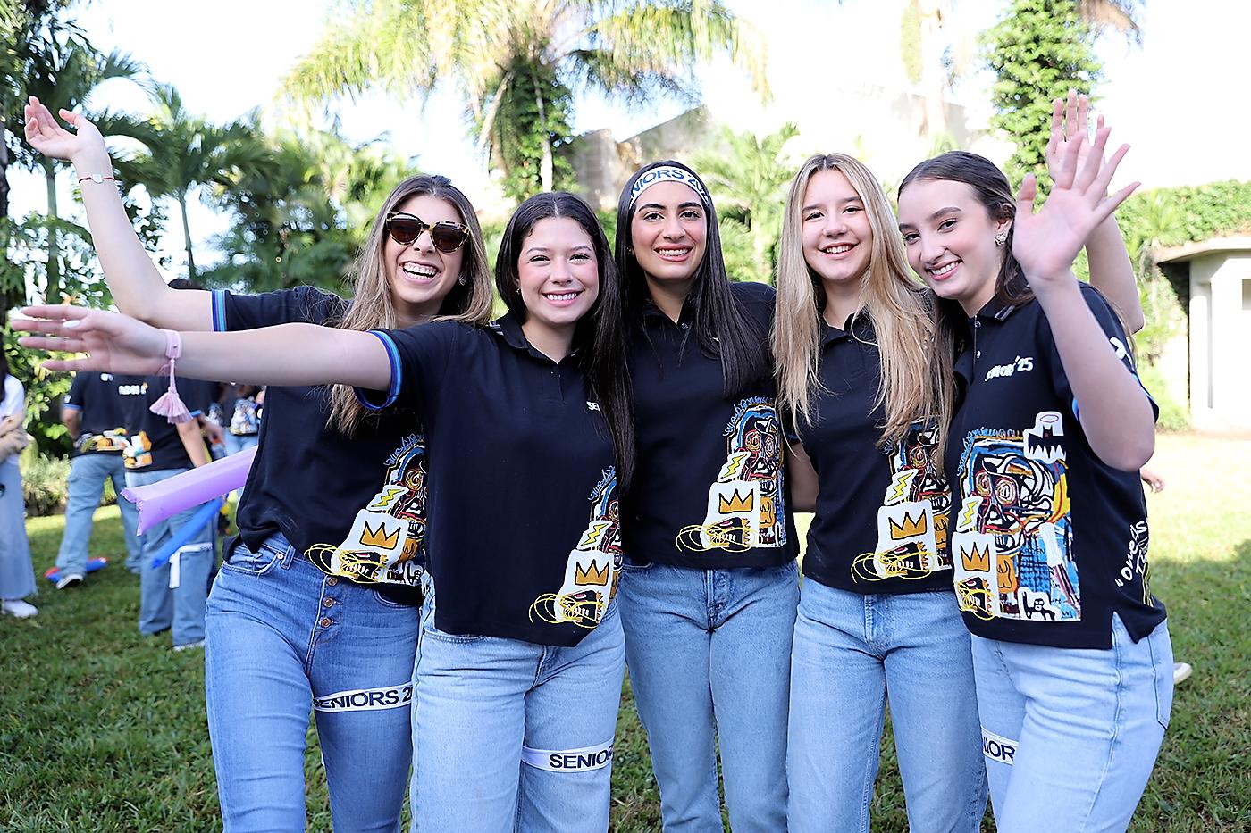 Saroginy Girón, María Lucía Morales, Siham Richmagui, Grecia Ubilla y Victoria Mejía.