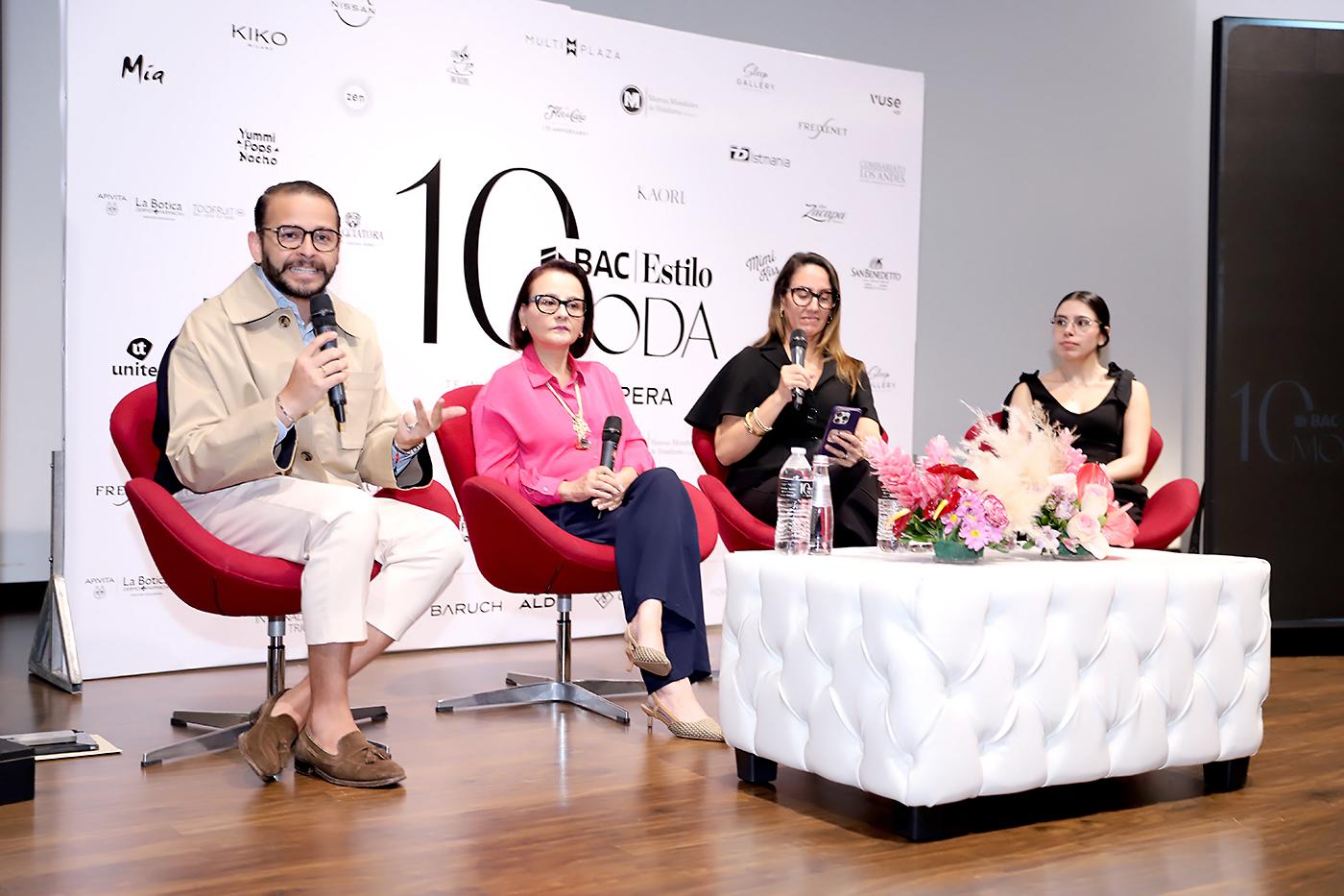 Eloy Bravo, Celina Betancourt, Gabriela Zelaya y Jacqueline Ochoa. 