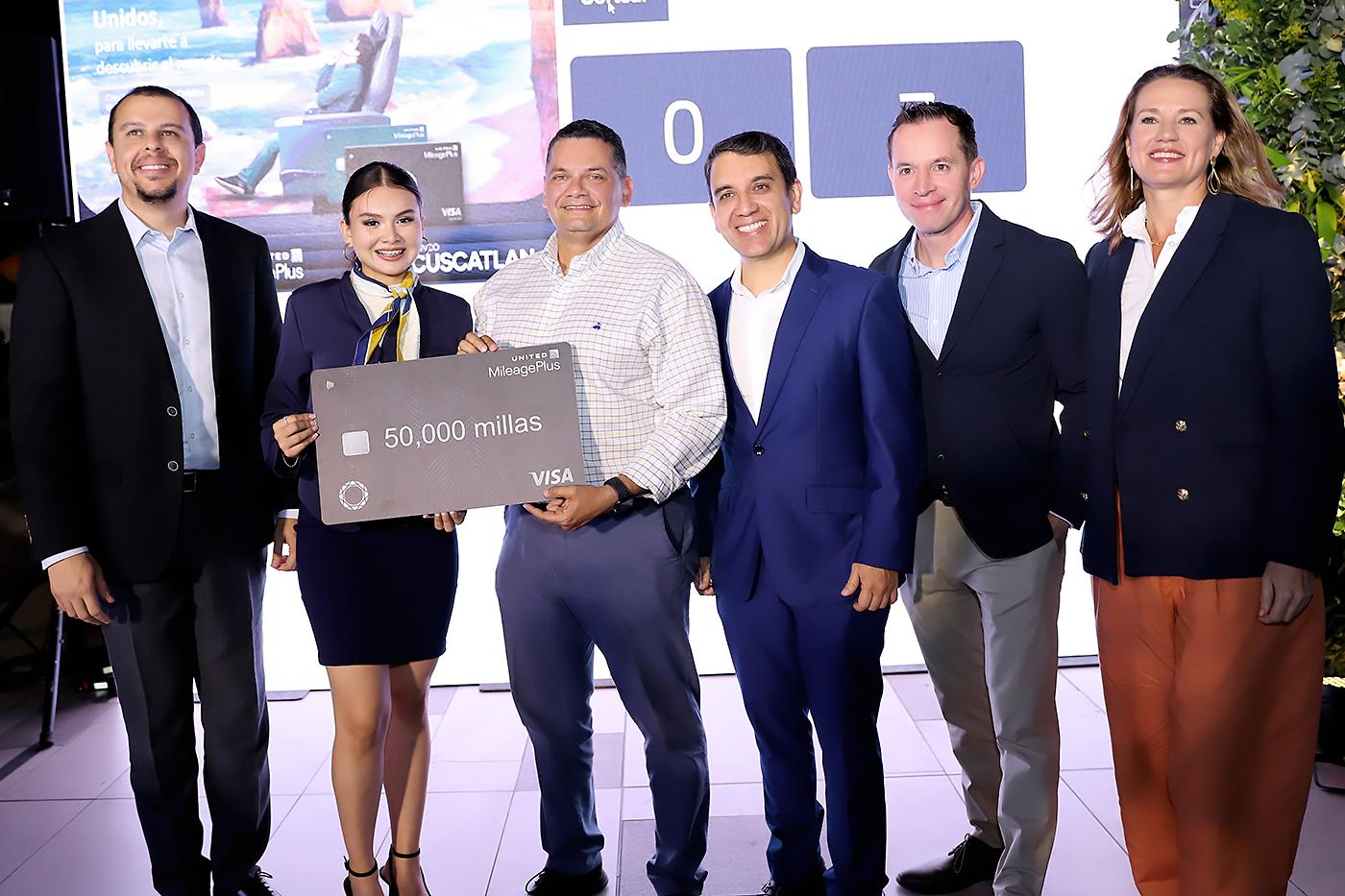 Allan Castillo, Katerin Canales, Mario Montalván, Eurípides Calix, Alberto Burgos y Ana Cecilia Quesada.
