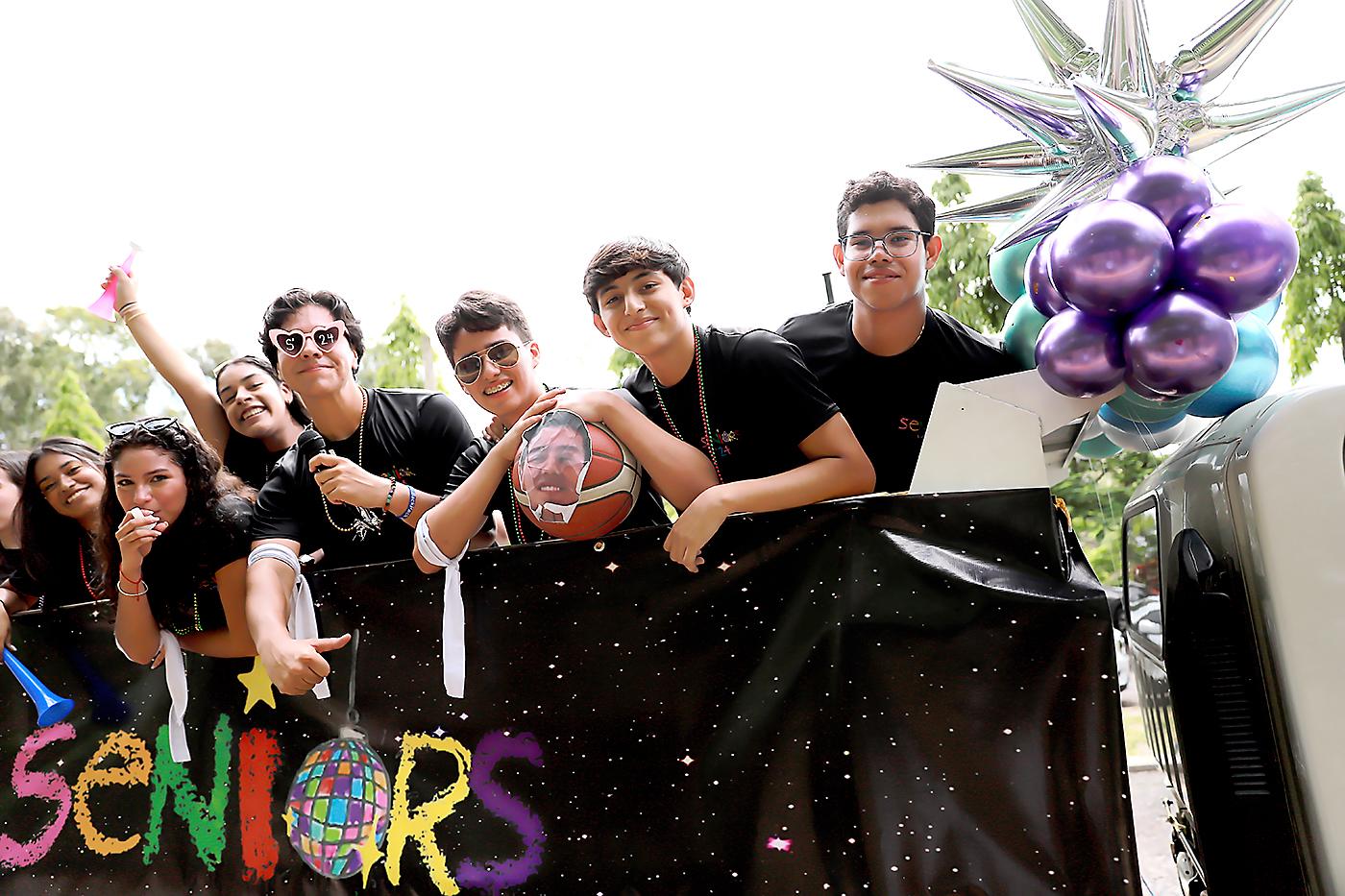 Lyzzi Canales, Ana Valeria Mendoza, Adriana Hernández, Adrián Leal, Santiago de Jesús, Gabriel Bellino y José Ramírez.