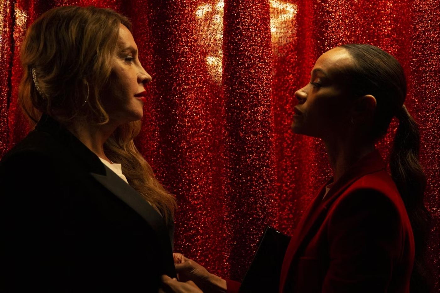 <b>Fecha de estreno</b>En Honduras, <i>Emilia Pérez</i> estará disponible en cines a partir del 30 de enero. Está dirigida a audiencias maduras debido a su contenido violento, lenguaje y escenas de tensión emocional.
