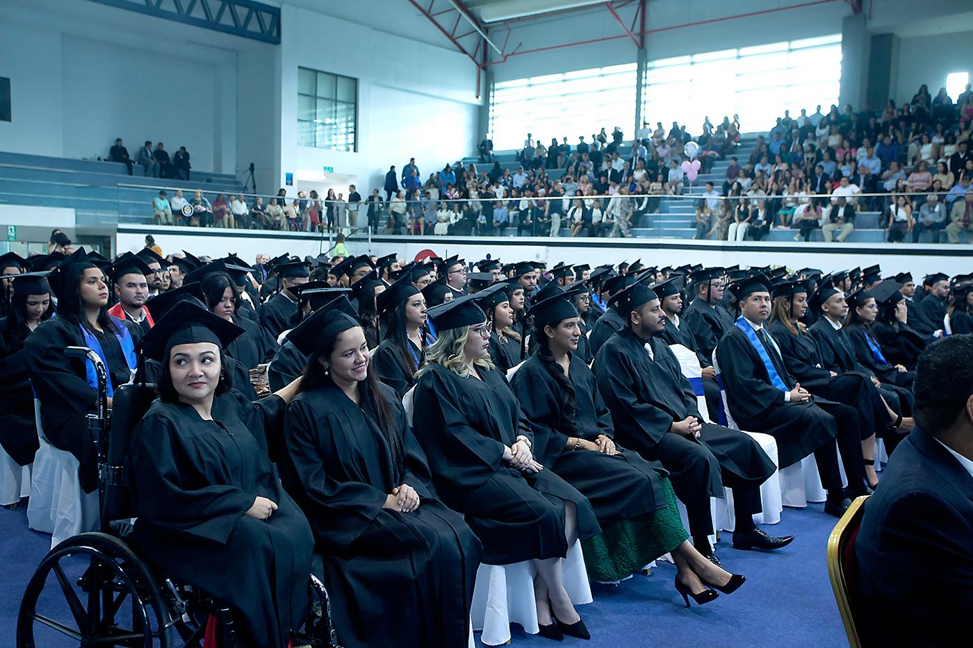 Graduaciones UNITEC 2024 en San Pedro Sula