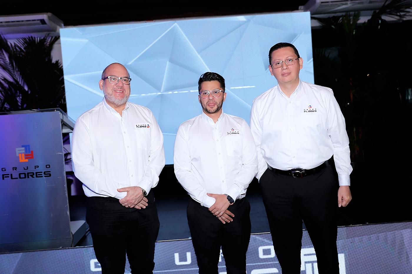 Allan Licona, óscar Canales y Gabriel Urquía