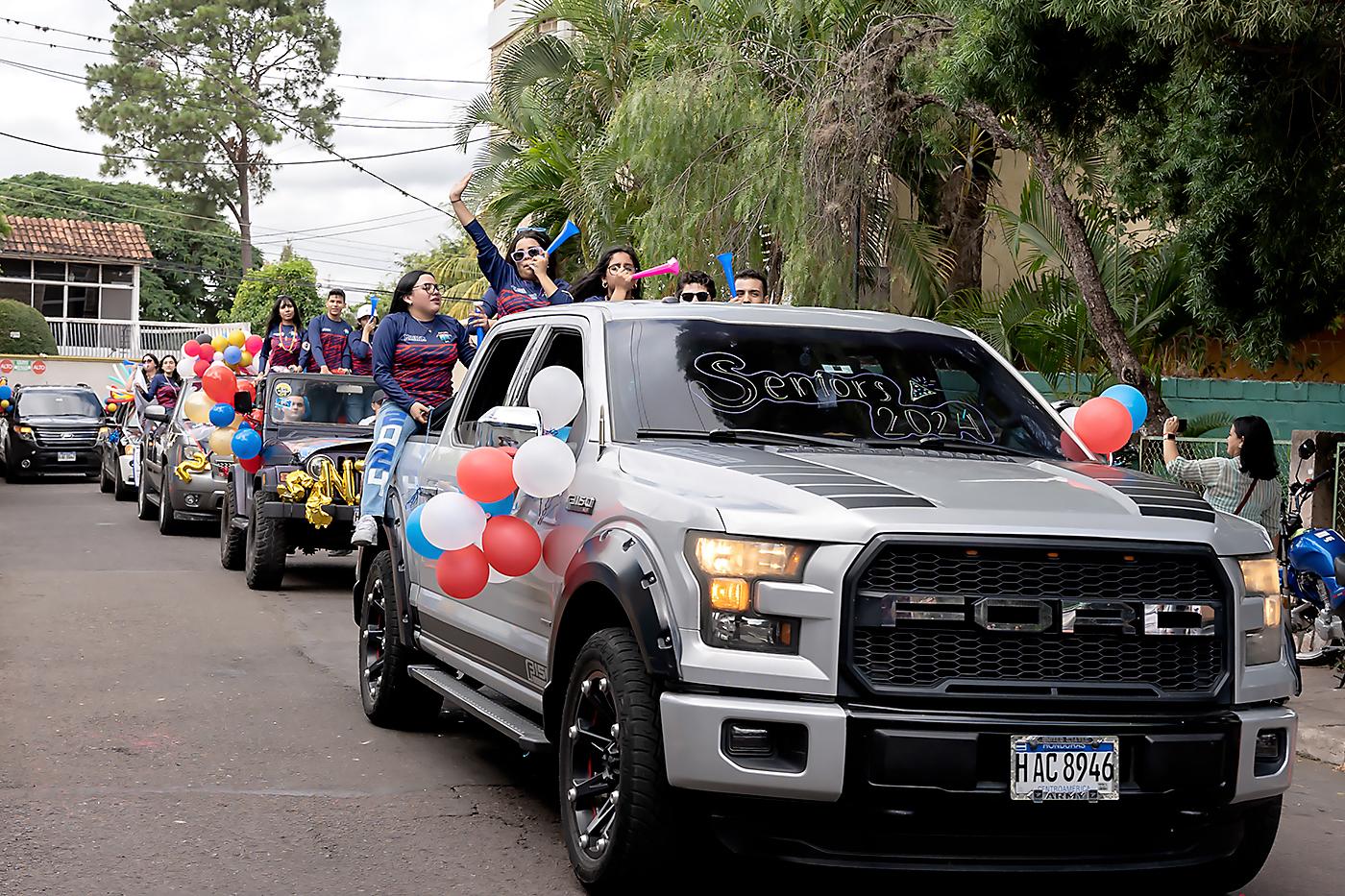 Clase 2024 de England School celebra el comienzo de su Senior Year
