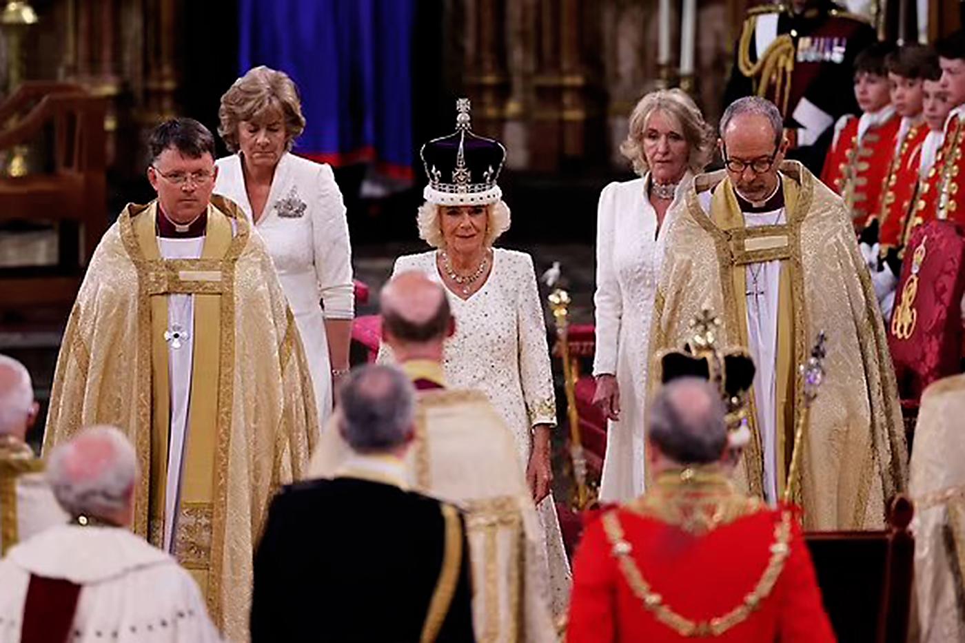 Camila es coronada Reina de Inglaterra
