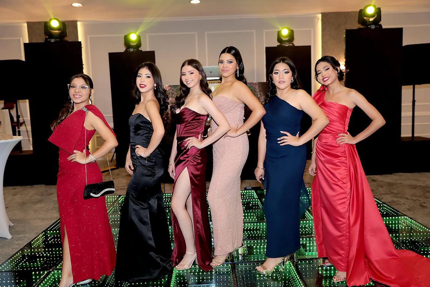 Ariana Ramos, Sofía Guillén, Andrea Bautista, Ana Aguilar, Daniela Romero y Valeria Banegas.