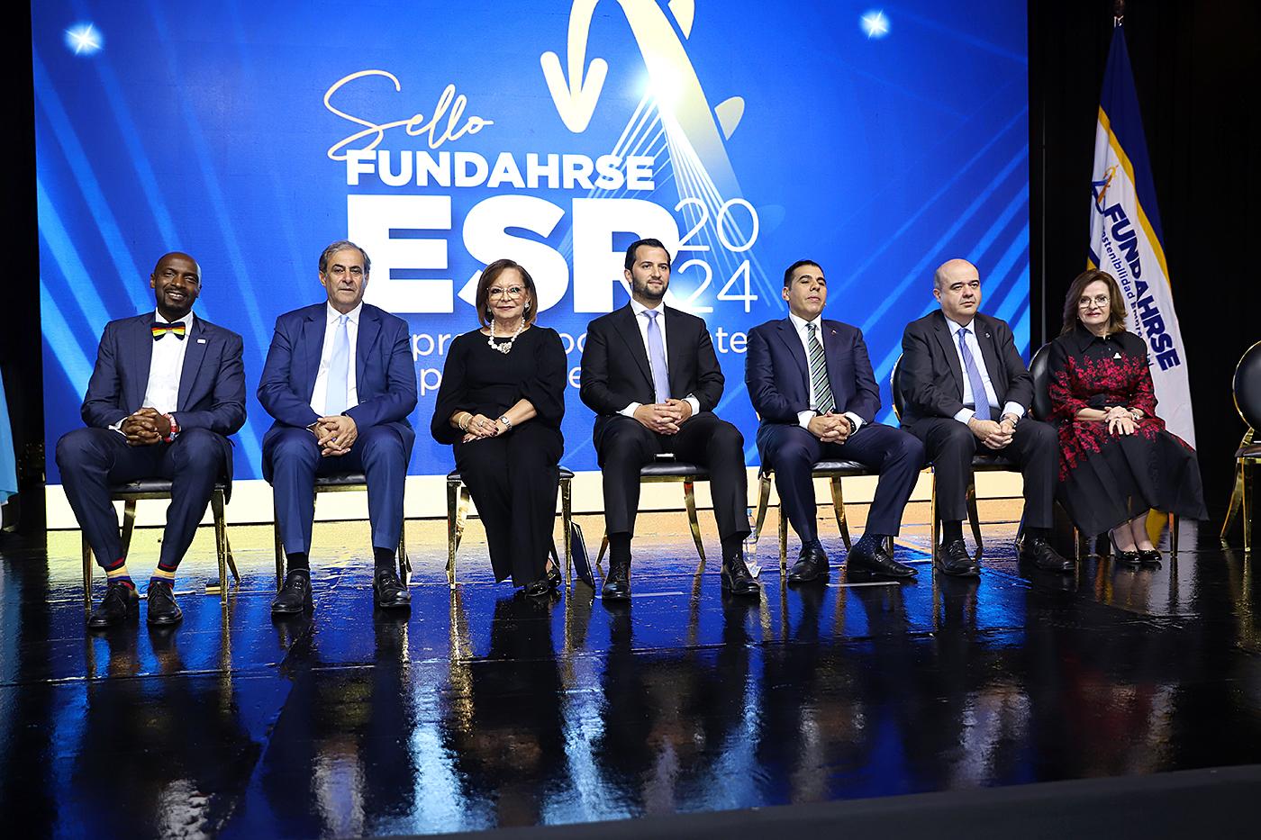 FUNDAHRSE premia a empresas socialmente responsables